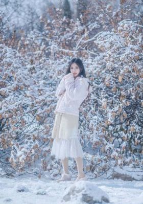 发狂的现代史电影_免费追剧在线观看